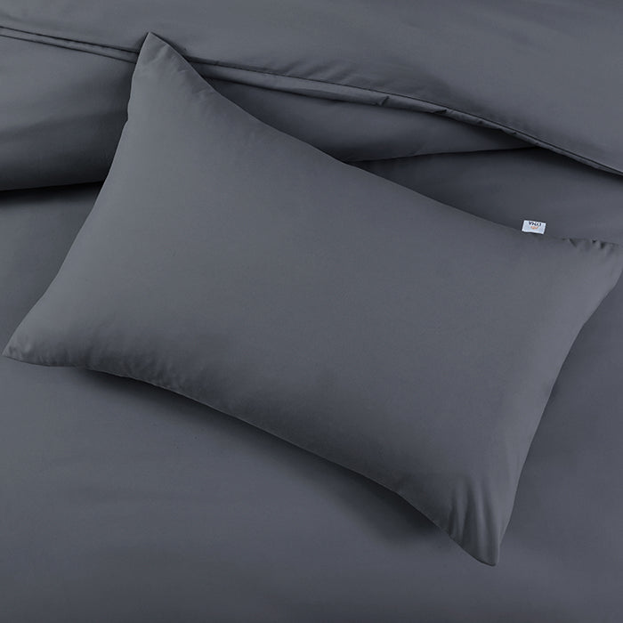 Duvet Cover Set in Dark Grey