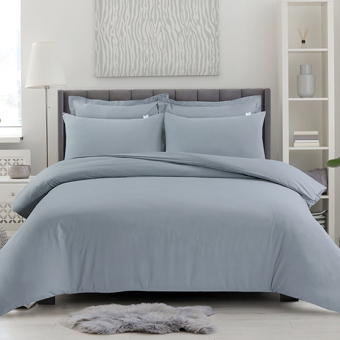 Duvet Cover Set in Light Grey