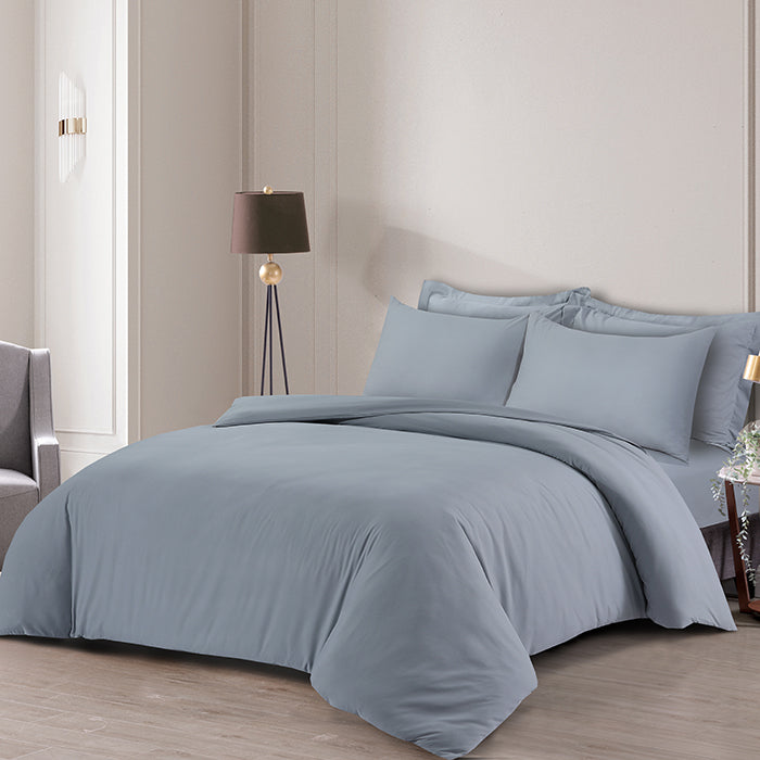 Duvet Cover Set in Light Grey