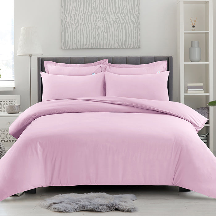 Duvet Cover Set in Light Pink
