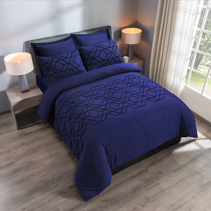 Tufted Duvet Cover Set in Navy Geometric