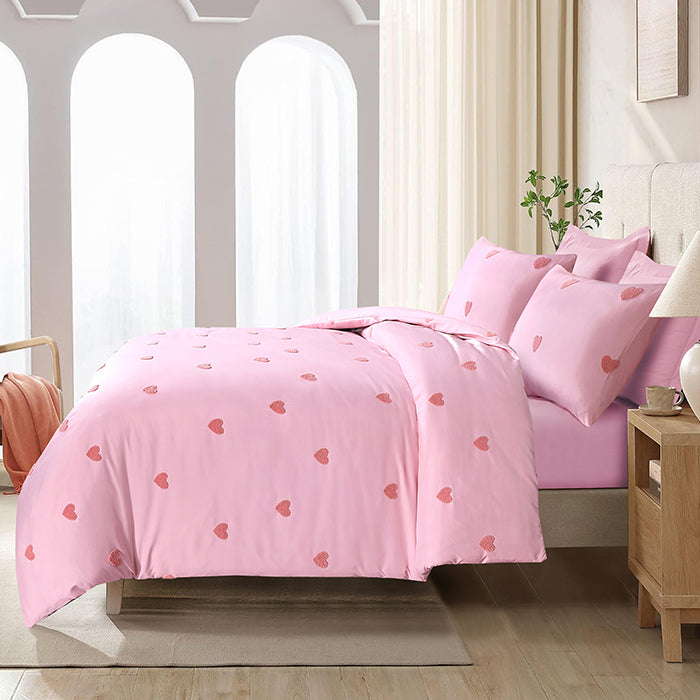Tufted Duvet Cover Set in Light Pink Heart