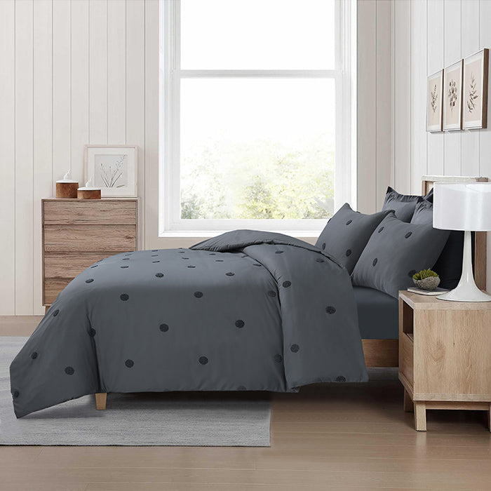 Tufted Duvet Cover Set in Dark Grey Spot