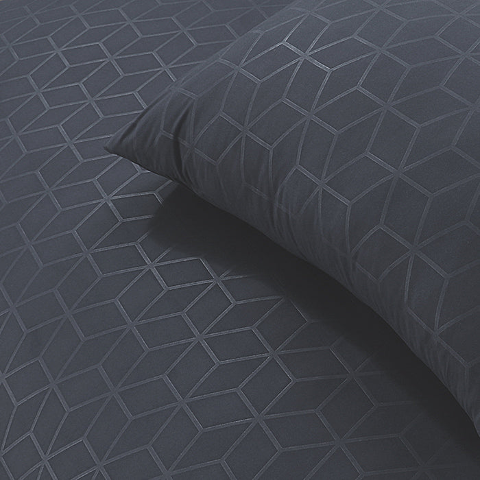 Embossed Duvet Cover Set in Dark Grey Geometric