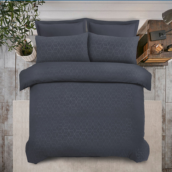 Embossed Duvet Cover Set in Dark Grey Geometric