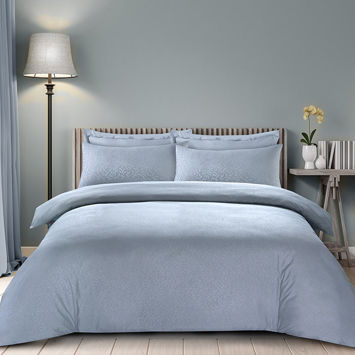 Embossed Duvet Cover Set in Light Grey Leaf