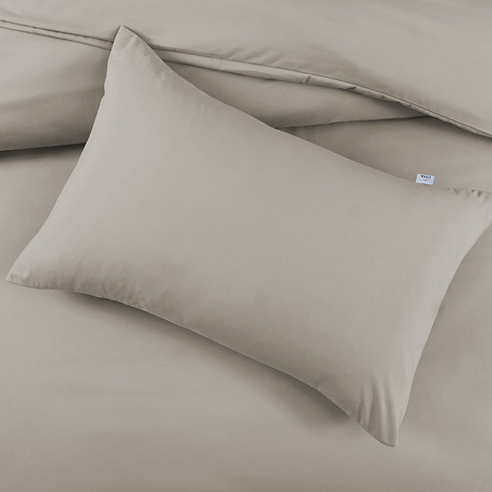 Complete Bed Set in Beige