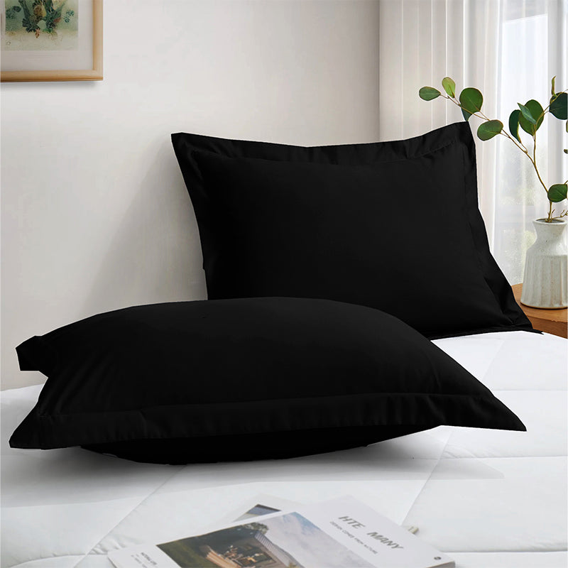 Pillowcase in Black Oxford
