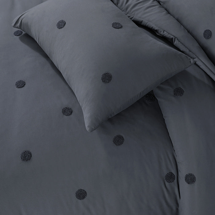 Tufted Duvet Cover Set in Dark Grey Spot