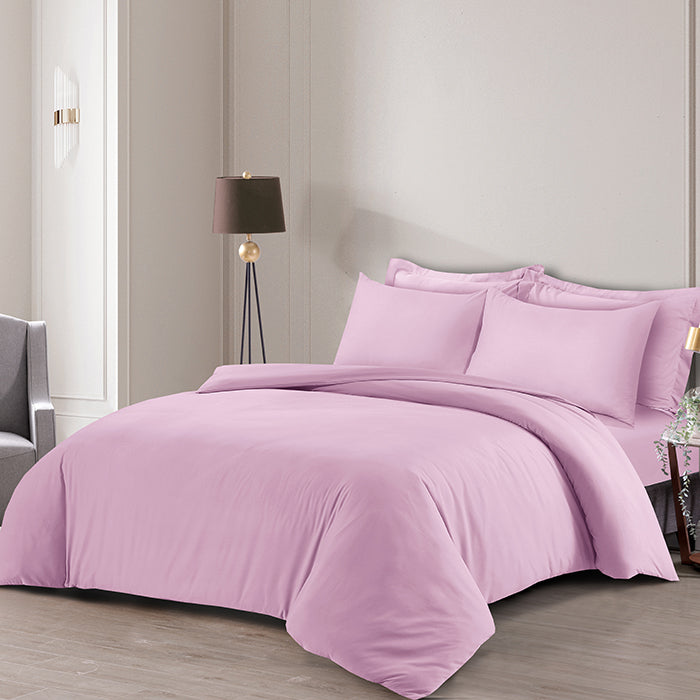 Complete Bed Set in Light Pink
