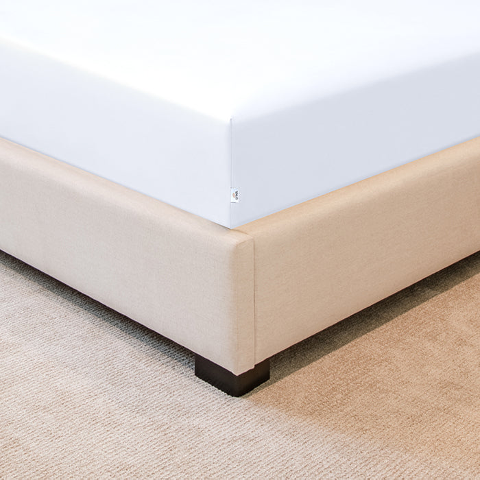 Fitted Sheet in White