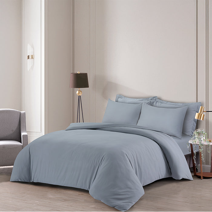 Pillowcase in Light Grey Housewife
